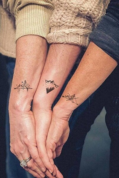 Geometrik Üçgen Ve Dağ Tattoo Bilek Kol Geçici Dövme
